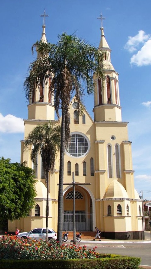 Our Lady of the Rosary Church, postcard of Silvânia, Goiás at Brazil - The town where I was raised - photo by Carlos Braga